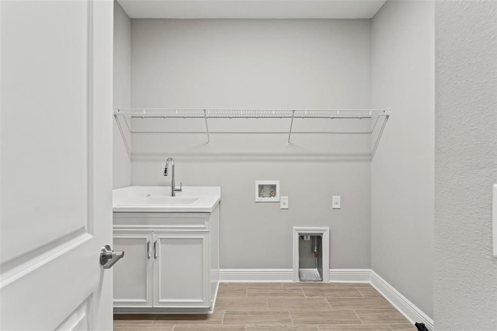 For Sale: $499,000 (2 beds, 2 baths, 1638 Square Feet)