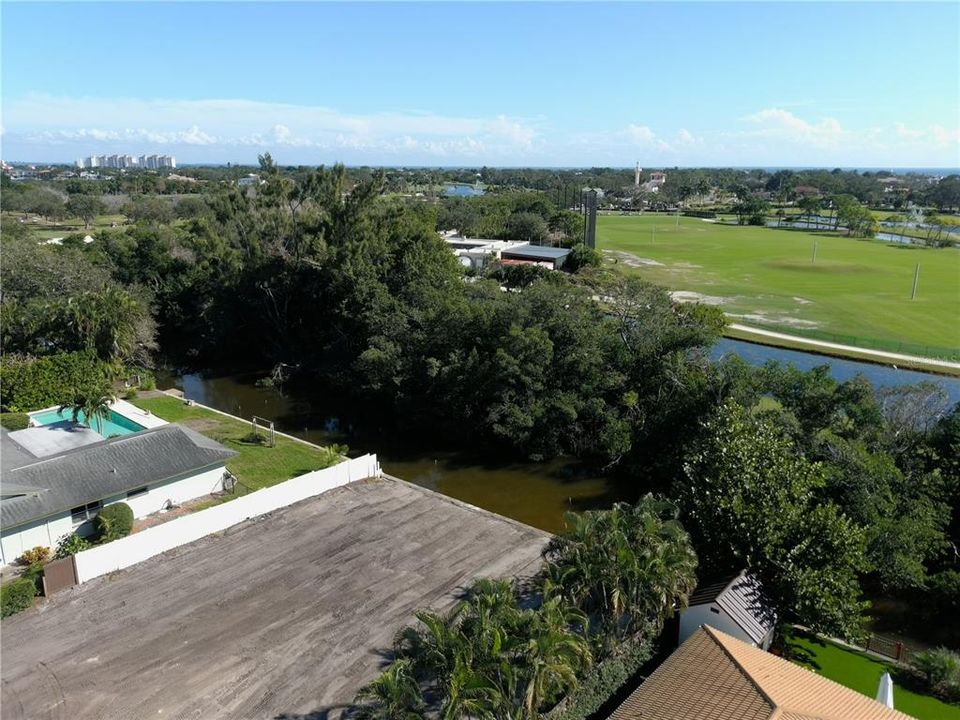 For Sale: $1,100,000 (0.25 acres)