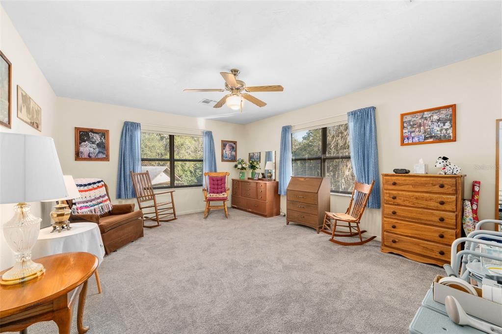 For Sale: $749,000 (3 beds, 2 baths, 2259 Square Feet)