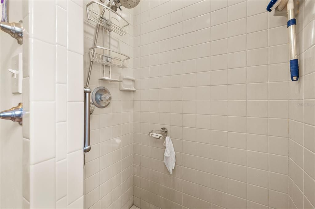 For Sale: $749,000 (3 beds, 2 baths, 2259 Square Feet)