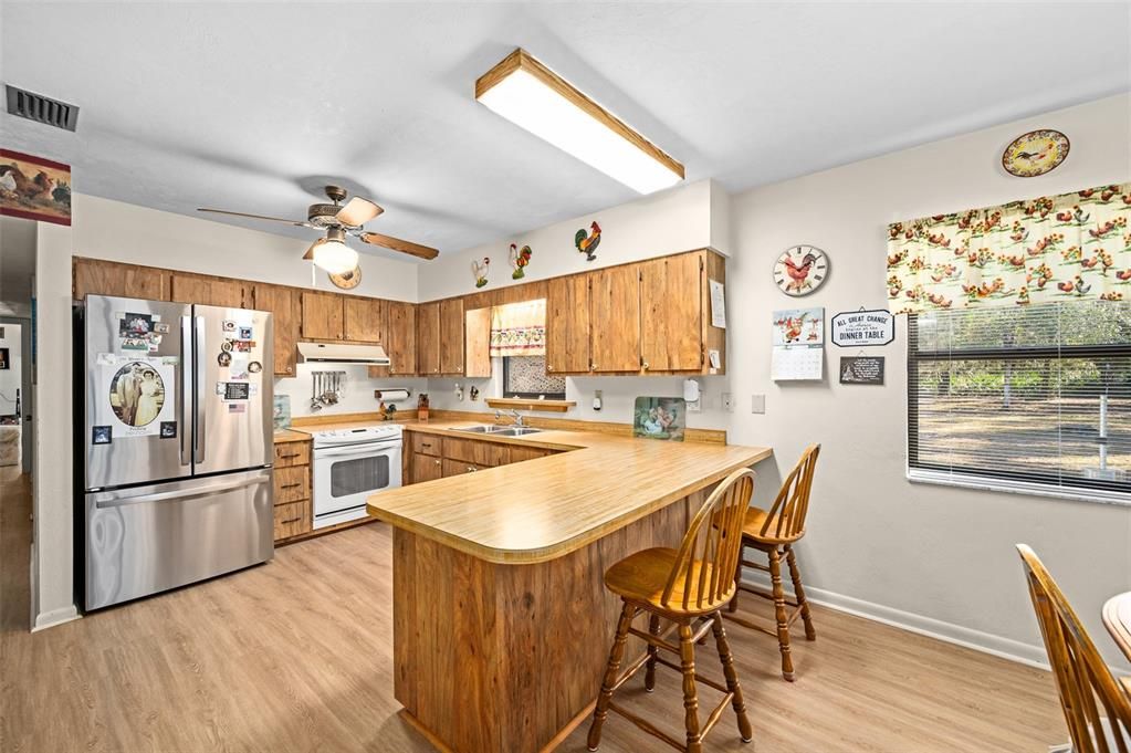 For Sale: $749,000 (3 beds, 2 baths, 2259 Square Feet)