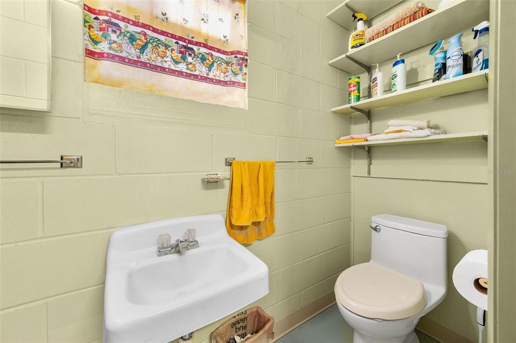 For Sale: $749,000 (3 beds, 2 baths, 2259 Square Feet)