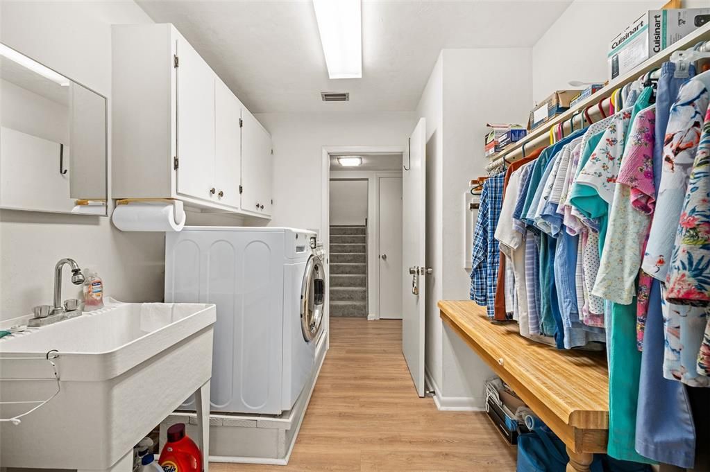 For Sale: $749,000 (3 beds, 2 baths, 2259 Square Feet)