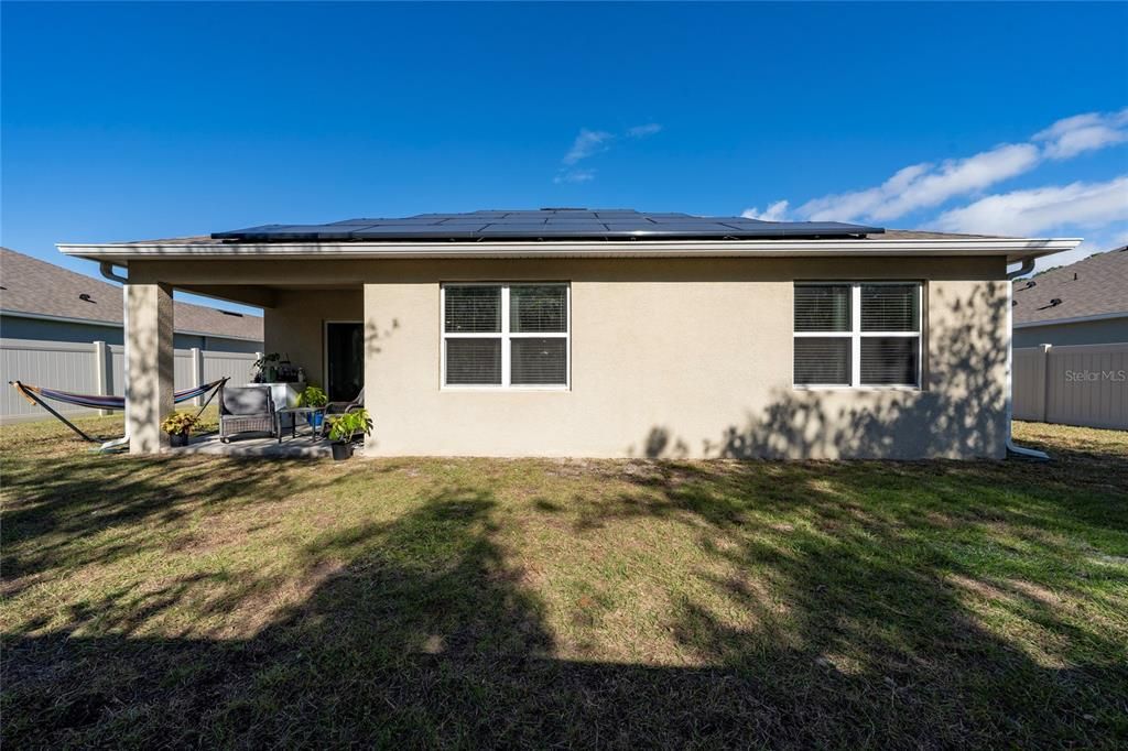 На продажу: $360,000 (4 спален, 2 ванн, 1828 Квадратных фут)