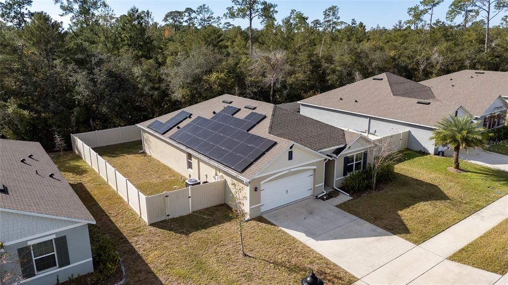 На продажу: $360,000 (4 спален, 2 ванн, 1828 Квадратных фут)