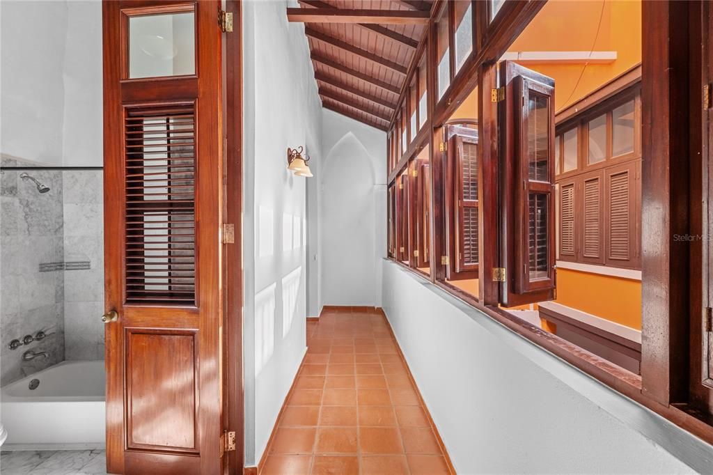 For Rent: $3,000 (2 beds, 2 baths, 1431 Square Feet)