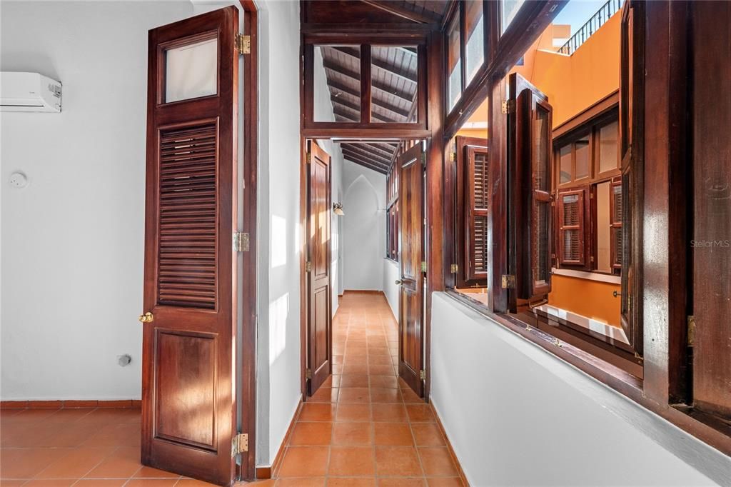 For Rent: $3,000 (2 beds, 2 baths, 1431 Square Feet)