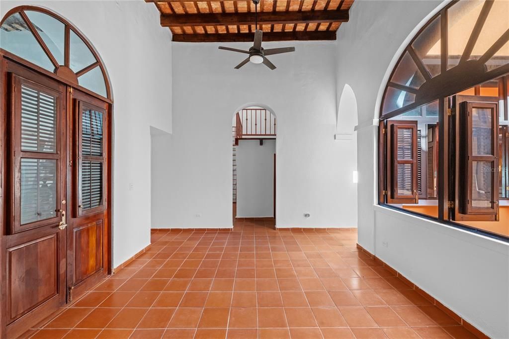 For Rent: $3,000 (2 beds, 2 baths, 1431 Square Feet)