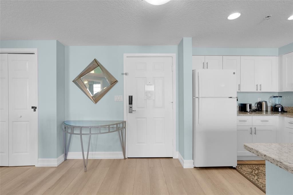 En Venta: $549,000 (2 camas, 2 baños, 1494 Pies cuadrados)