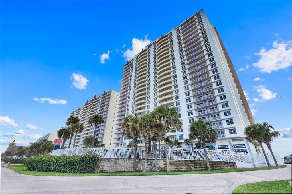 En Venta: $549,000 (2 camas, 2 baños, 1494 Pies cuadrados)