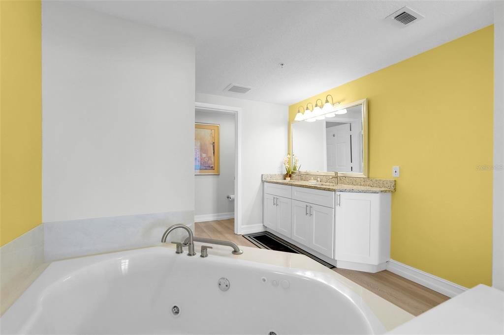 En Venta: $549,000 (2 camas, 2 baños, 1494 Pies cuadrados)