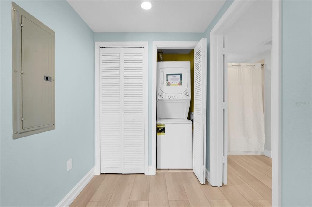 En Venta: $549,000 (2 camas, 2 baños, 1494 Pies cuadrados)