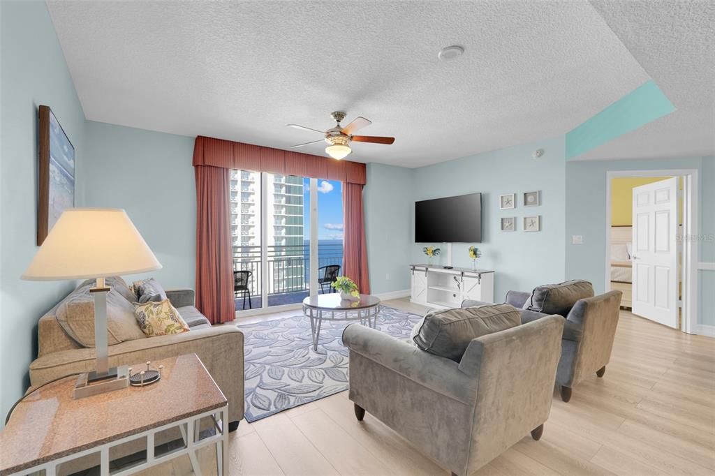 En Venta: $549,000 (2 camas, 2 baños, 1494 Pies cuadrados)