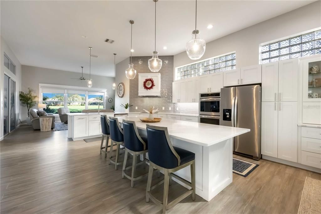 For Sale: $865,000 (3 beds, 2 baths, 2766 Square Feet)