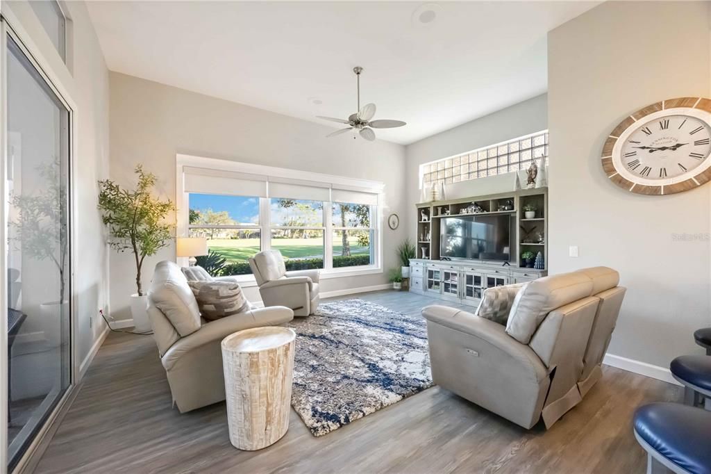 For Sale: $865,000 (3 beds, 2 baths, 2766 Square Feet)