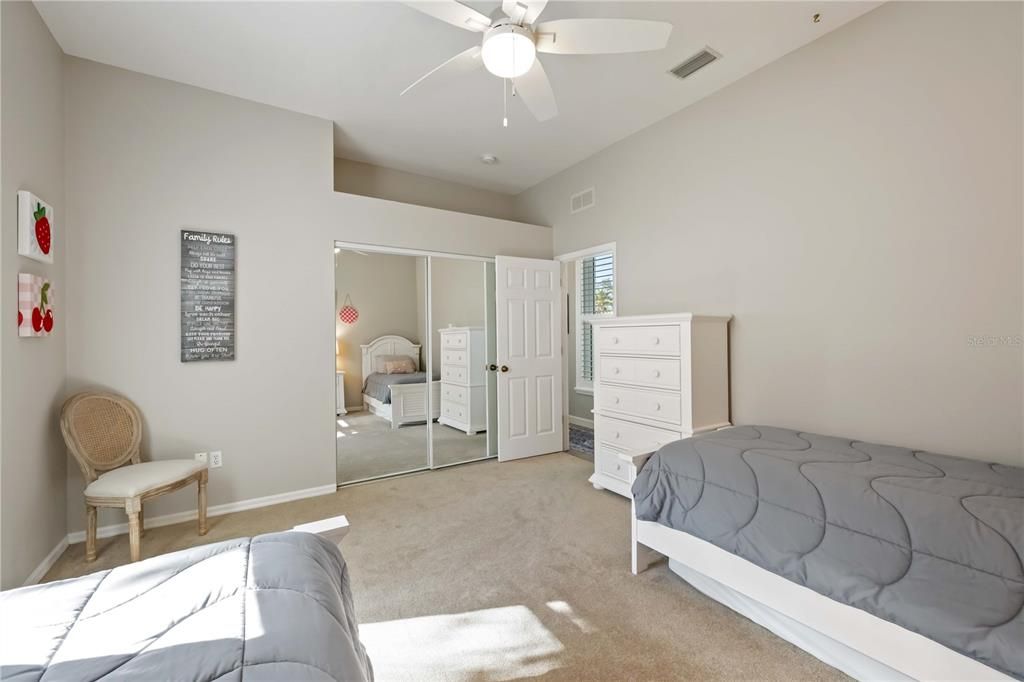 For Sale: $865,000 (3 beds, 2 baths, 2766 Square Feet)