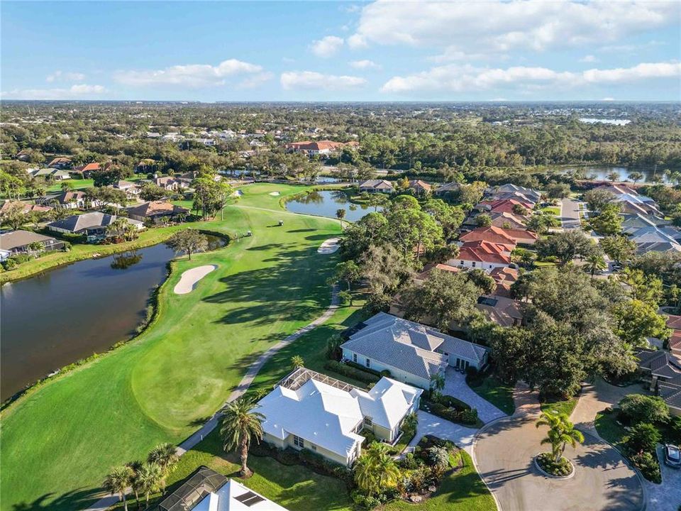 For Sale: $865,000 (3 beds, 2 baths, 2766 Square Feet)