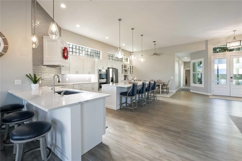 For Sale: $865,000 (3 beds, 2 baths, 2766 Square Feet)