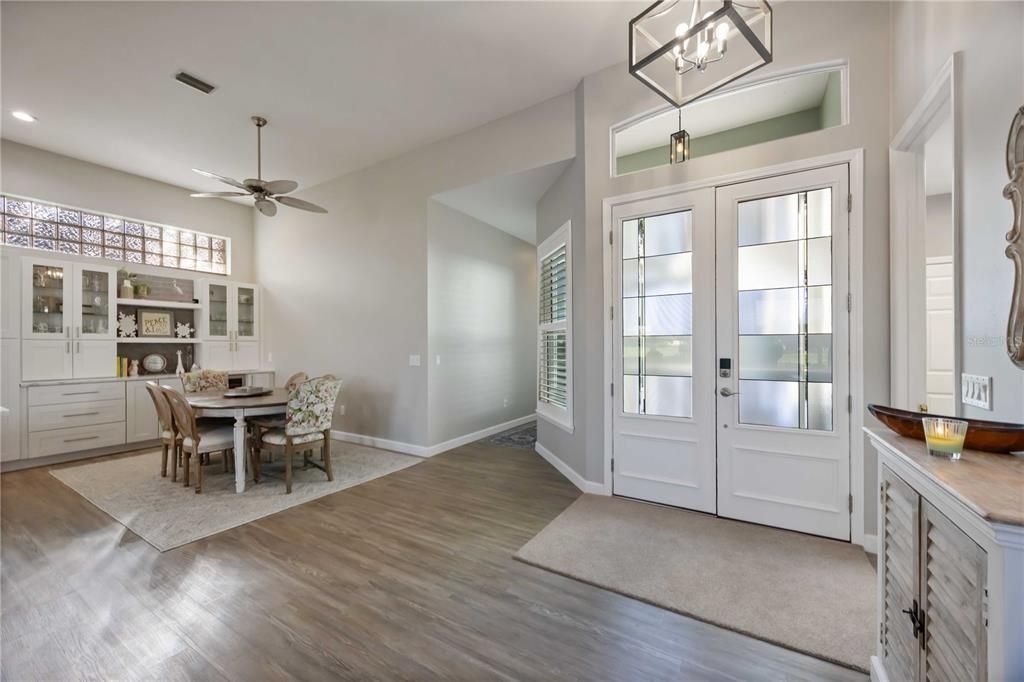 For Sale: $865,000 (3 beds, 2 baths, 2766 Square Feet)