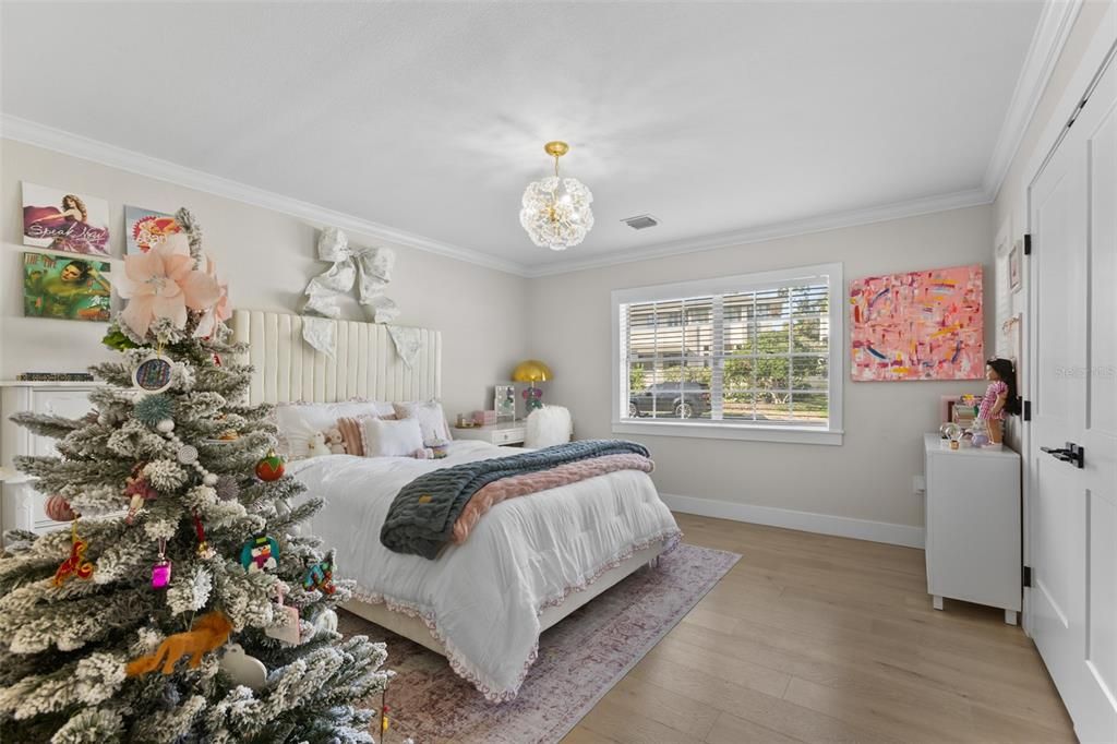 For Sale: $1,399,000 (4 beds, 3 baths, 2698 Square Feet)