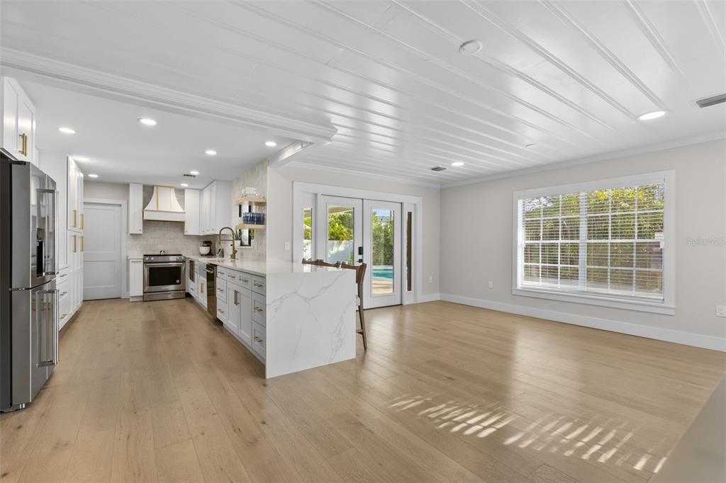 For Sale: $1,399,000 (4 beds, 3 baths, 2698 Square Feet)