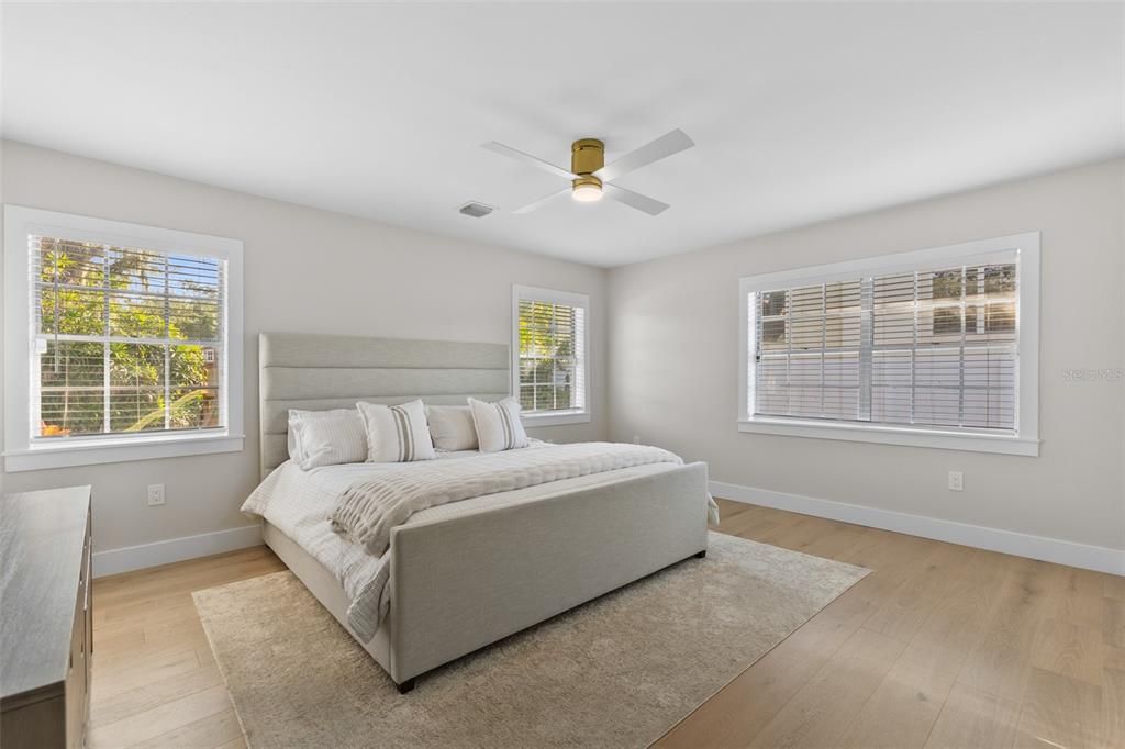 For Sale: $1,399,000 (4 beds, 3 baths, 2698 Square Feet)