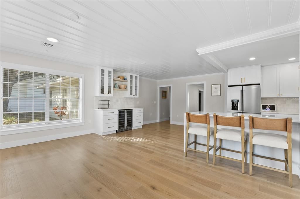 For Sale: $1,399,000 (4 beds, 3 baths, 2698 Square Feet)