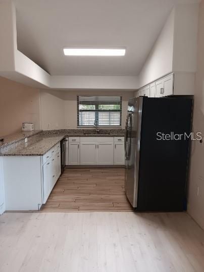 В аренду: $2,500 (3 спален, 2 ванн, 1469 Квадратных фут)