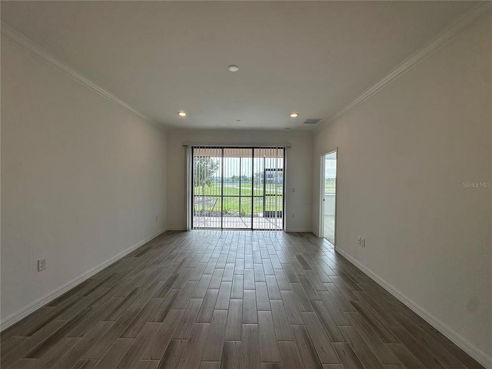 出租: $1,700 (2 贝兹, 2 浴室, 1631 平方英尺)