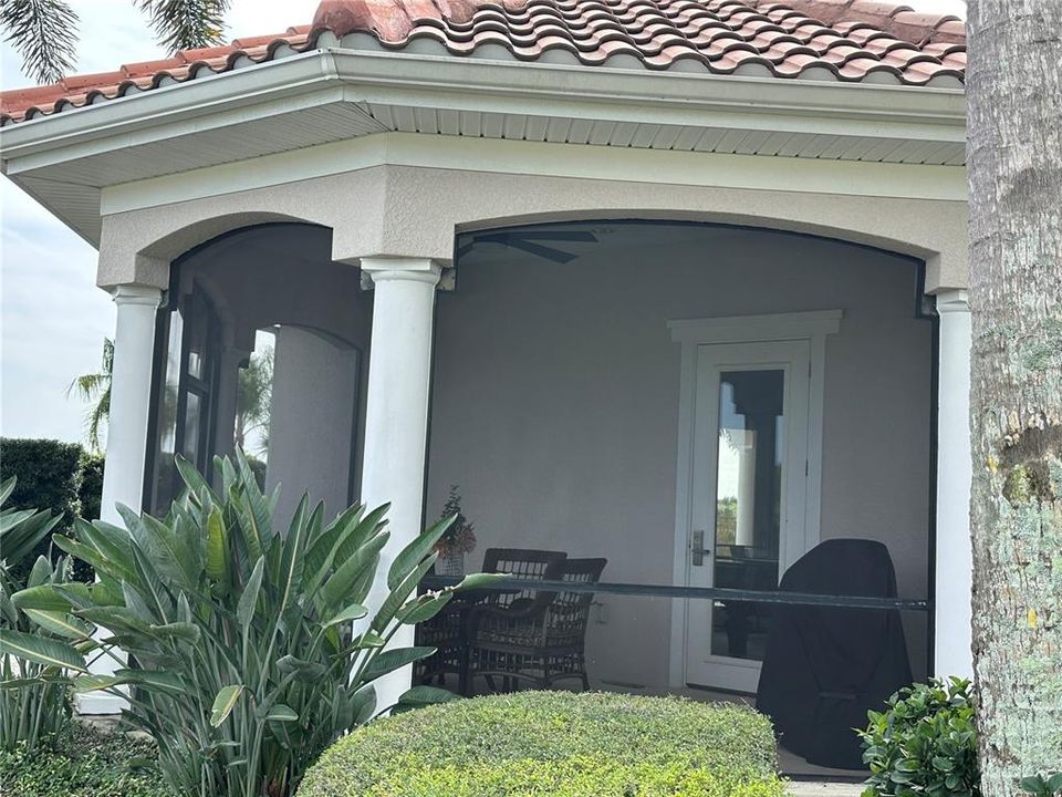 出租: $1,700 (2 贝兹, 2 浴室, 1631 平方英尺)