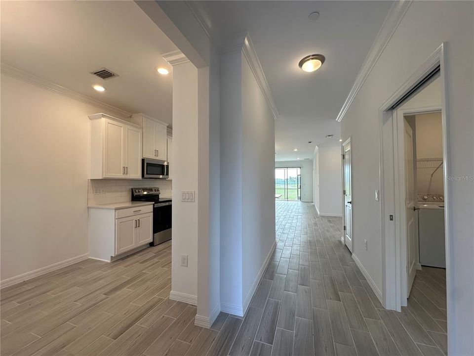 出租: $1,700 (2 贝兹, 2 浴室, 1631 平方英尺)