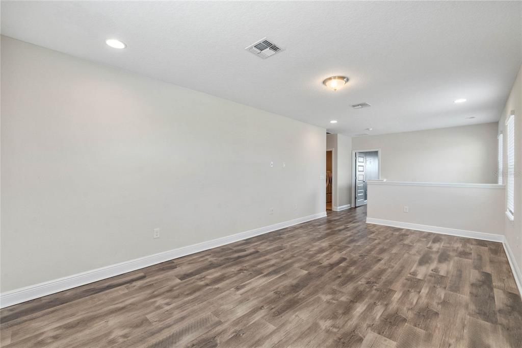 En Renta: $4,500 (5 camas, 4 baños, 2866 Pies cuadrados)