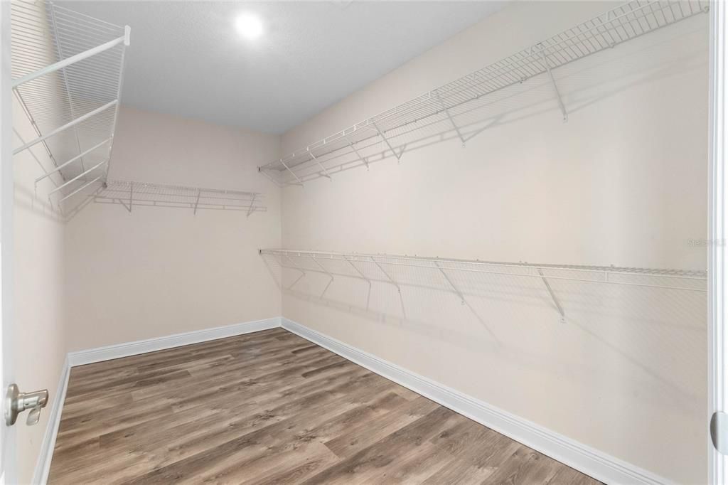 En Renta: $4,500 (5 camas, 4 baños, 2866 Pies cuadrados)