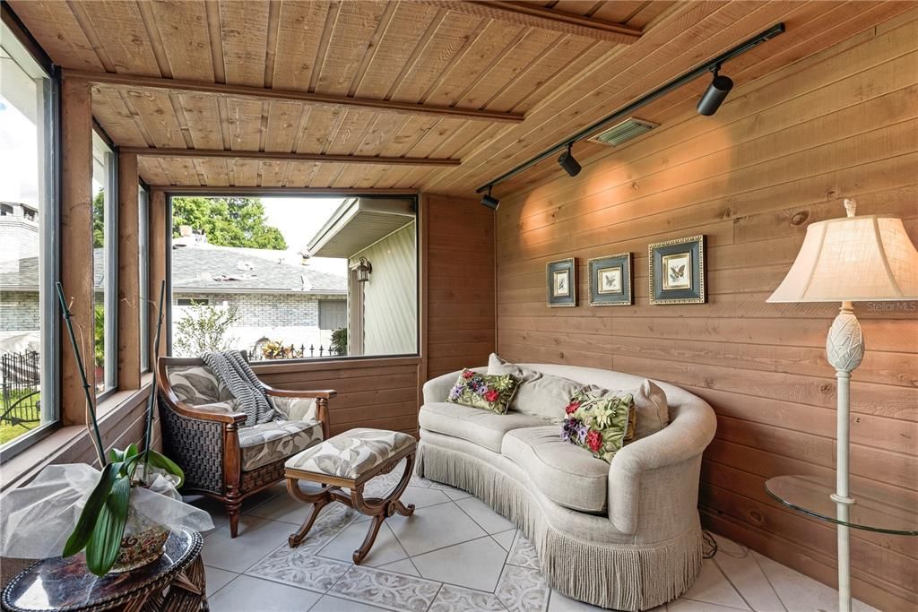 На продажу: $549,000 (2 спален, 2 ванн, 2502 Квадратных фут)