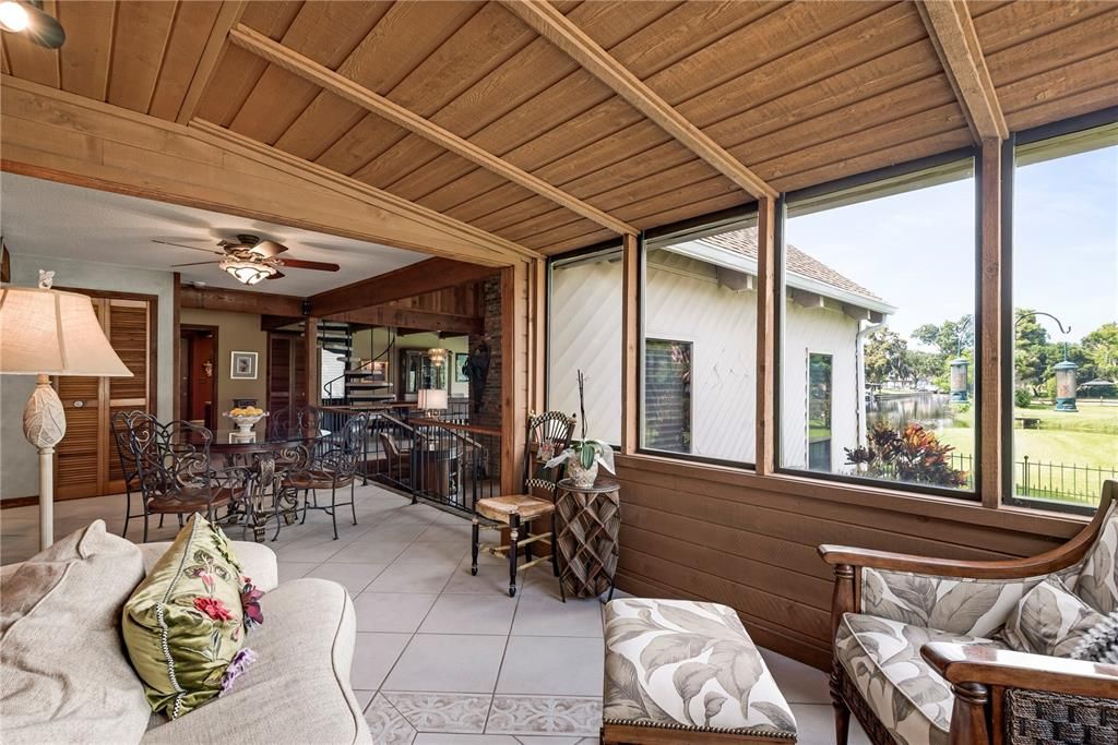 На продажу: $549,000 (2 спален, 2 ванн, 2502 Квадратных фут)