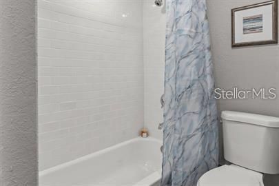 For Sale: $389,900 (4 beds, 2 baths, 1180 Square Feet)