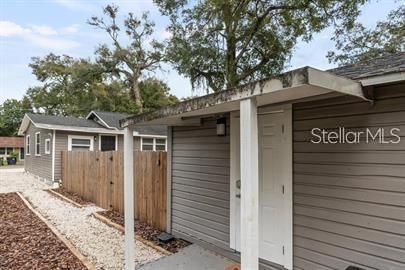 For Sale: $389,900 (4 beds, 2 baths, 1180 Square Feet)