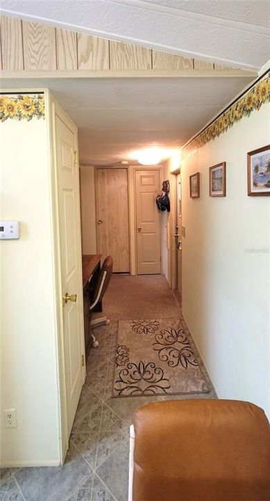 For Sale: $133,000 (2 beds, 2 baths, 840 Square Feet)