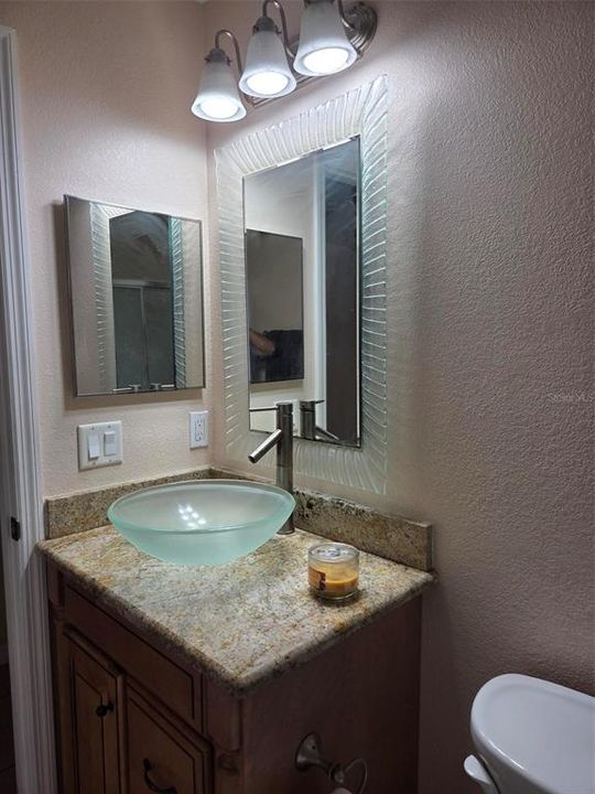 En Venta: $319,900 (3 camas, 2 baños, 1080 Pies cuadrados)