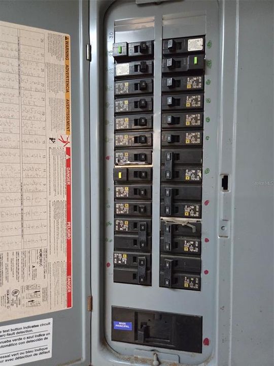 En Venta: $319,900 (3 camas, 2 baños, 1080 Pies cuadrados)