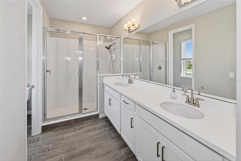 For Rent: $4,400 (4 beds, 3 baths, 3078 Square Feet)