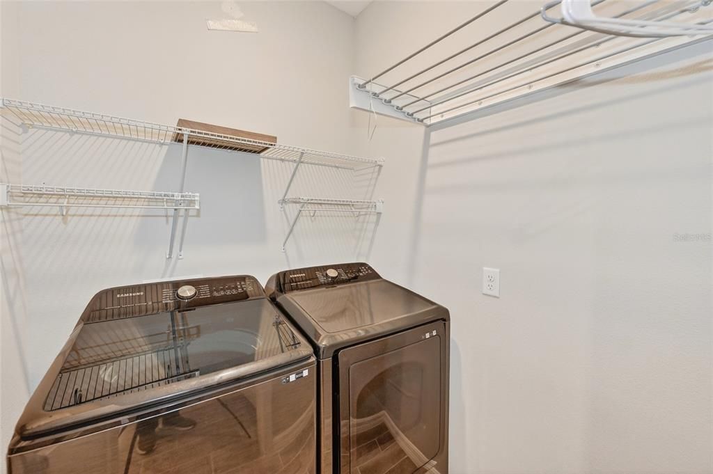 For Rent: $4,400 (4 beds, 3 baths, 3078 Square Feet)