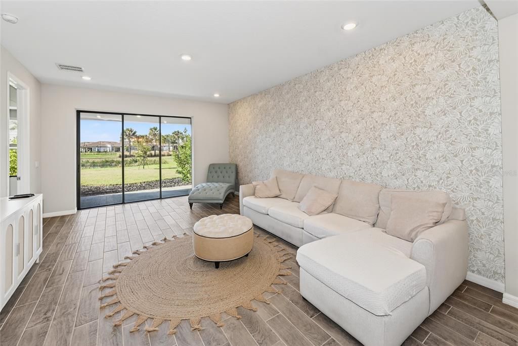 For Rent: $4,400 (4 beds, 3 baths, 3078 Square Feet)