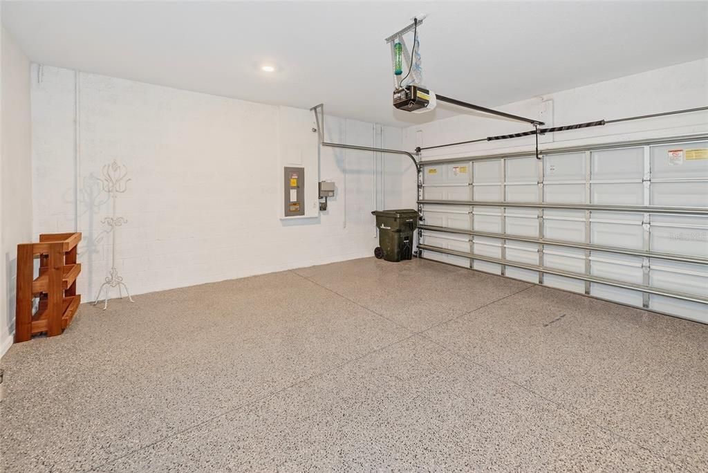 For Rent: $4,400 (4 beds, 3 baths, 3078 Square Feet)