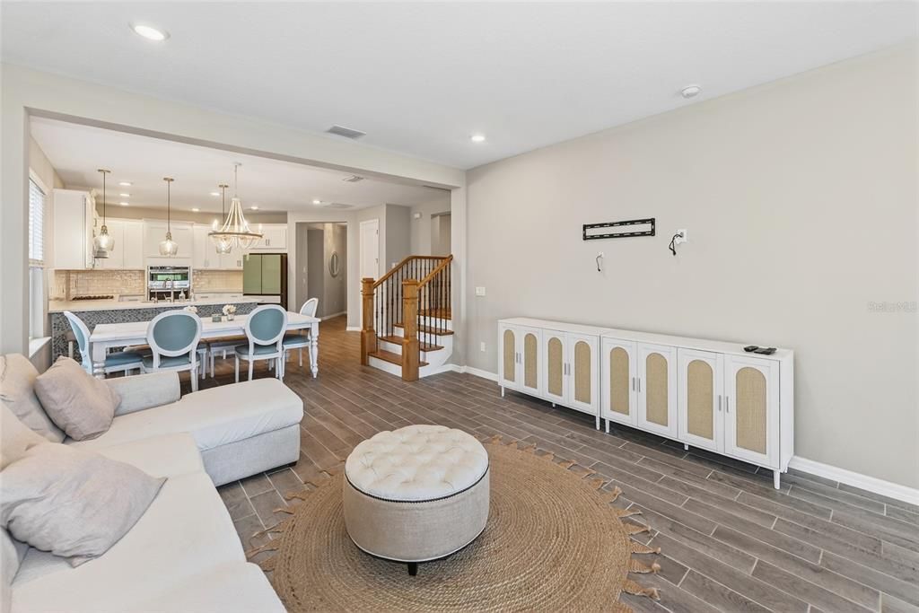 For Rent: $4,400 (4 beds, 3 baths, 3078 Square Feet)