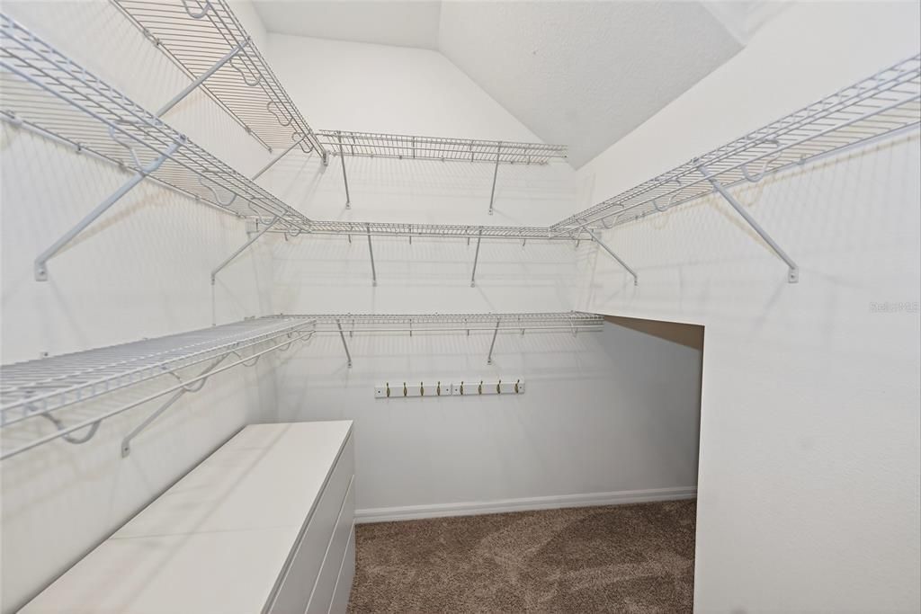 For Rent: $4,400 (4 beds, 3 baths, 3078 Square Feet)