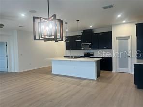 En Renta: $2,200 (3 camas, 2 baños, 1740 Pies cuadrados)