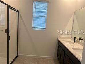 En Renta: $2,200 (3 camas, 2 baños, 1740 Pies cuadrados)