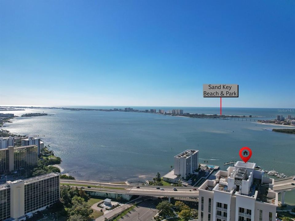 For Sale: $1,189,000 (2 beds, 2 baths, 1676 Square Feet)