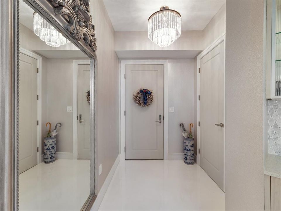 For Sale: $1,189,000 (2 beds, 2 baths, 1676 Square Feet)